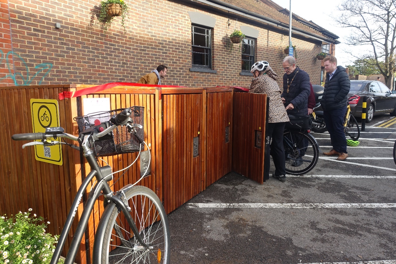 OTAC 100 Storing Bycicles